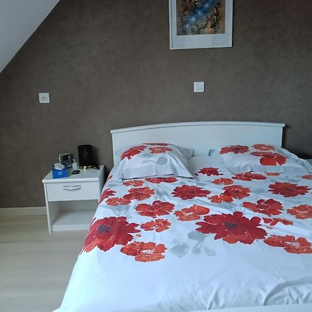 Chouette Maison La Verrière Eksteriør billede